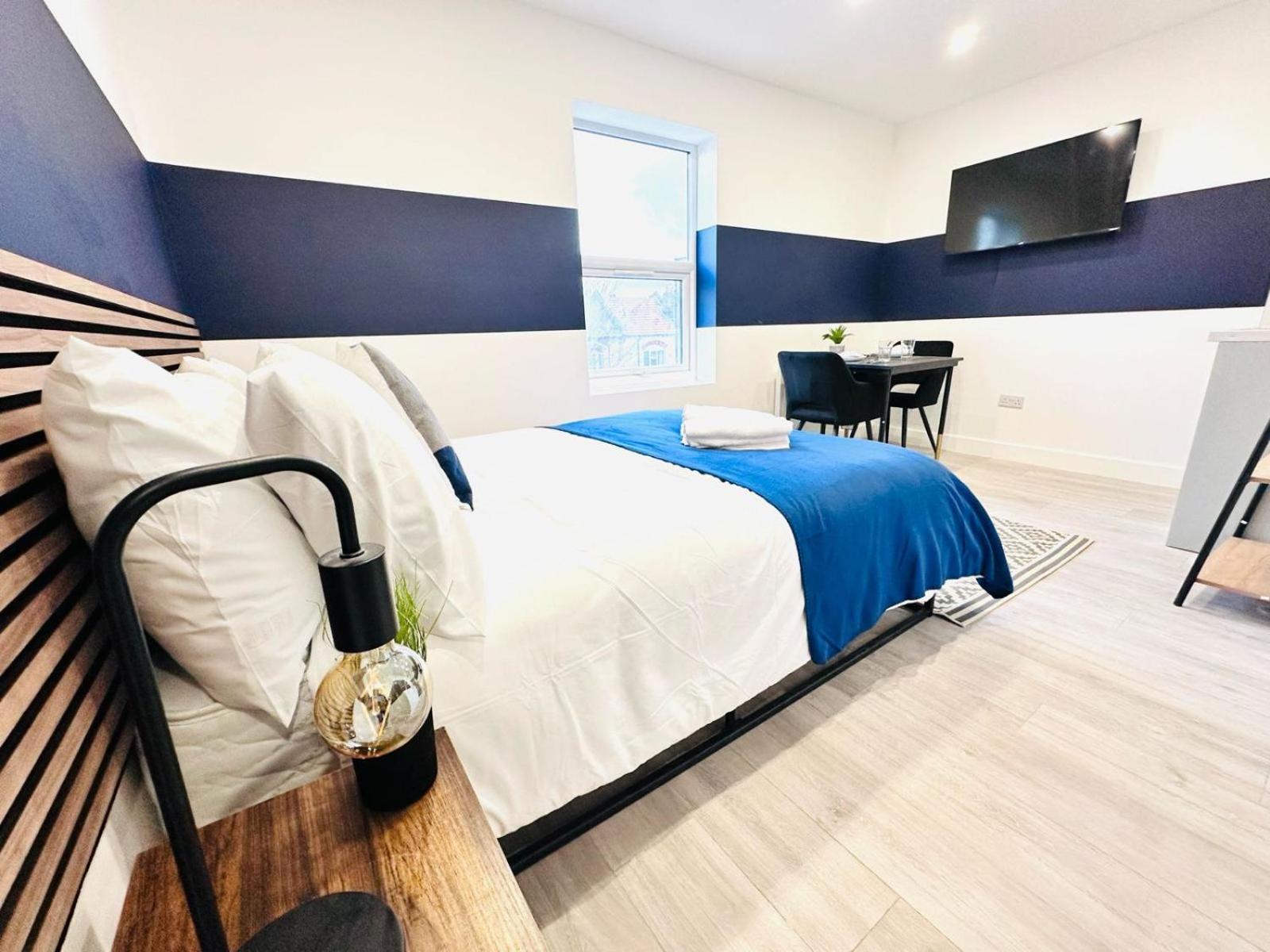 London 58 Blue House City Center Studio, Top Spot Exterior foto